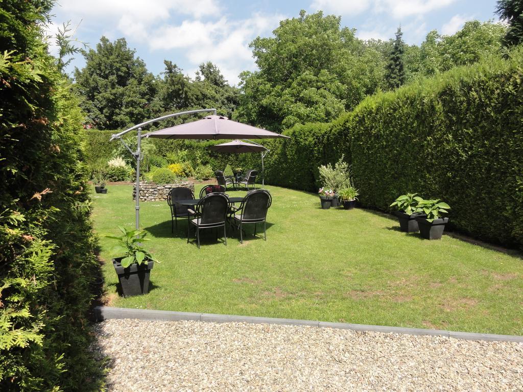 B&B Appartementen Engelenhof Stevensweert Экстерьер фото