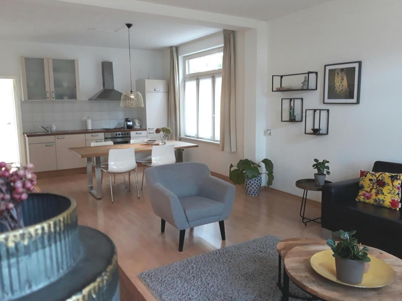 B&B Appartementen Engelenhof Stevensweert Экстерьер фото